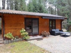 Cozy Chalet in Nijlen with Fenced Garden